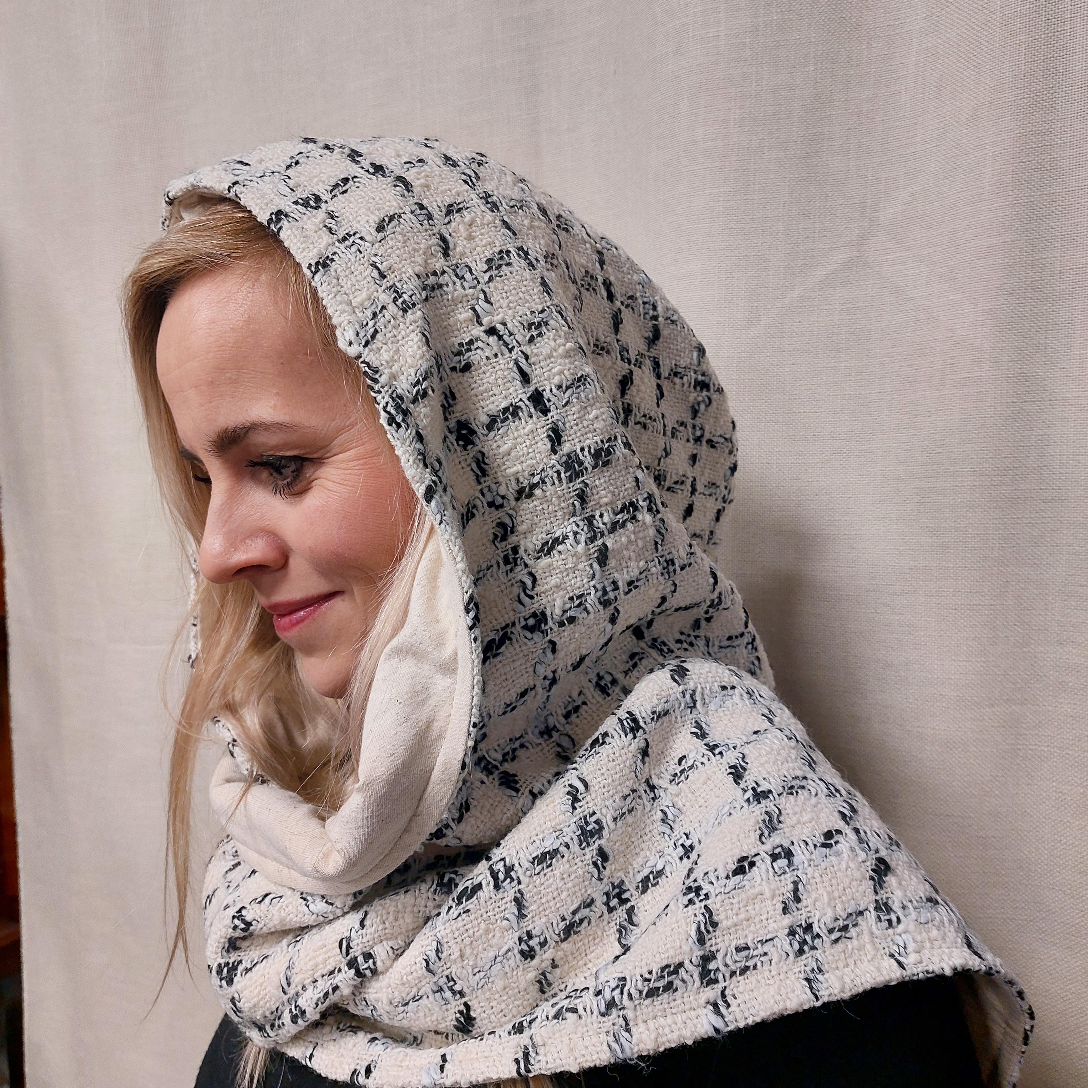 Oboustranný kapucošál